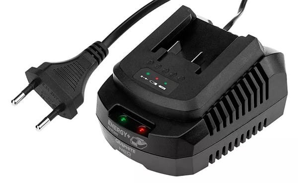 Zestaw akumulatorów i ładowarka58GE132-1GRAPHITE