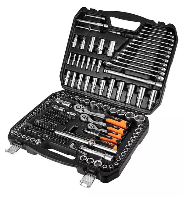 Zestaw kluczy nasadowych10-216, 216 szt, rozmiary 1/2, 1/4, 3/8, walizka, NEO TOOLS