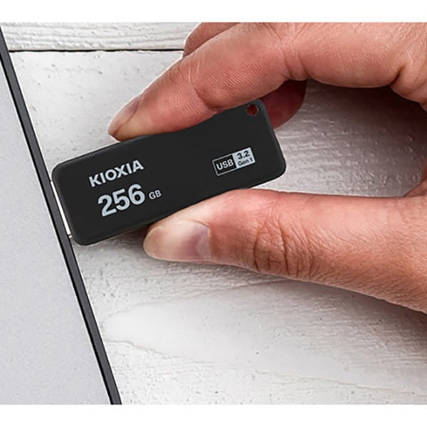 Kioxia USB flash disk, USB 3.0, 256GB, Yamabiko U365, Yamabiko U365, czarny, LU365K256GG4