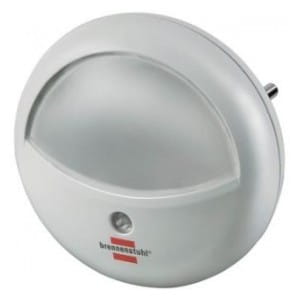 Lampka nocna LED Brennenstuhl z czujnikiem zmierzchu OL 02R