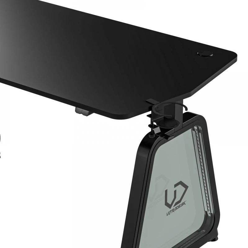 ULTRADESK Biurko dla gracza BOOSTER, 136x70,5 cm, 75 cm, podświetlenie RGB, uchwyt na słuchawki i napój