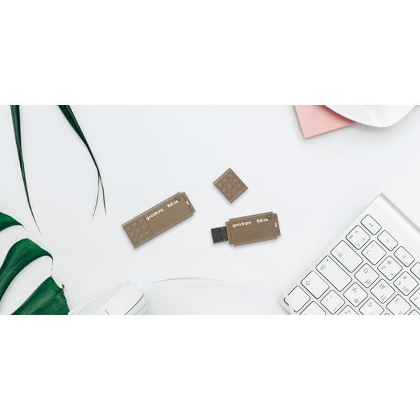 Goodram USB flash disk, USB 3.0, 64GB, UME3 ECO FRIENDLY, brązowy, UME3-0640EFR11, USB A, z osłoną