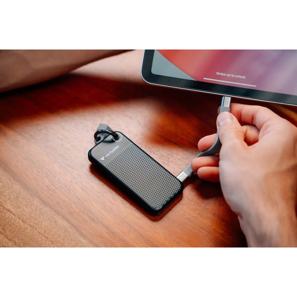SSD Zewnętrzny Verbatim Pocket SSD Black/Grey, 32190, 1000GB, czarny, M.2, zawiera kabel USB C, 1000 MB/s-R, USB-C, 1000 MB/s-W
