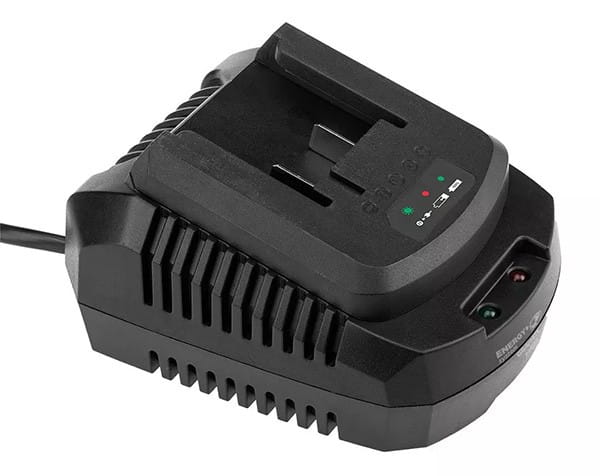 Zestaw akumulatorów i ładowarka58GE132-1GRAPHITE