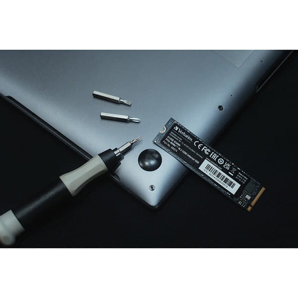 SSD Wewnętrzny Verbatim Vi3000 M.2, 49374, 512GB, czarny, 3300 MB/s-R, NVMe, 2500 MB/s-W