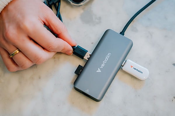 USB-C Hub wieloportowy 6-port, 32157, szary, długość kabla 18,8 cm, Verbatim, USB-C PD, USB-A 3.2 Gen 1, USB-A 2.0, SD a microSD