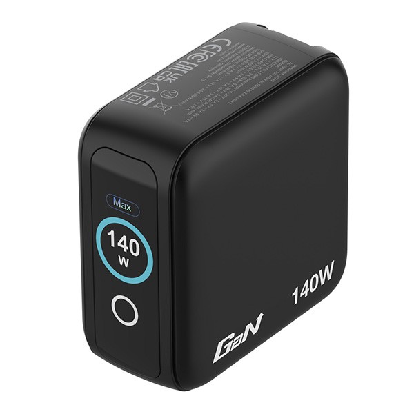 Verbatim, Mini ładowarka GaN z wyświetlaczem 3 x USB-C / 1 x USB-A, czarna, 140 W, Wymienne wtyczki EU, UK, USA