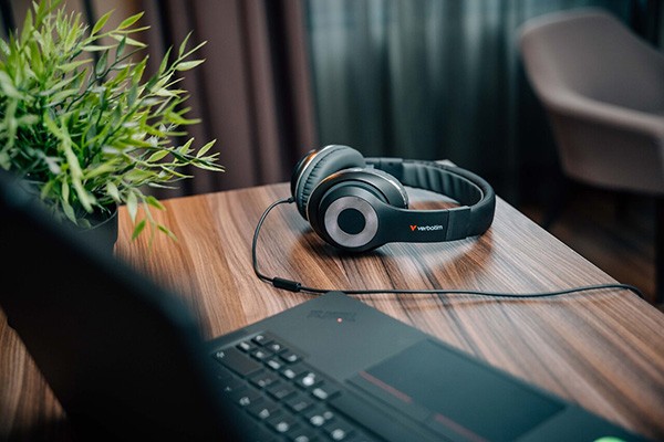 Verbatim TruSound słuchawki z mikrofonem, przewodowa, czarna, USB-C