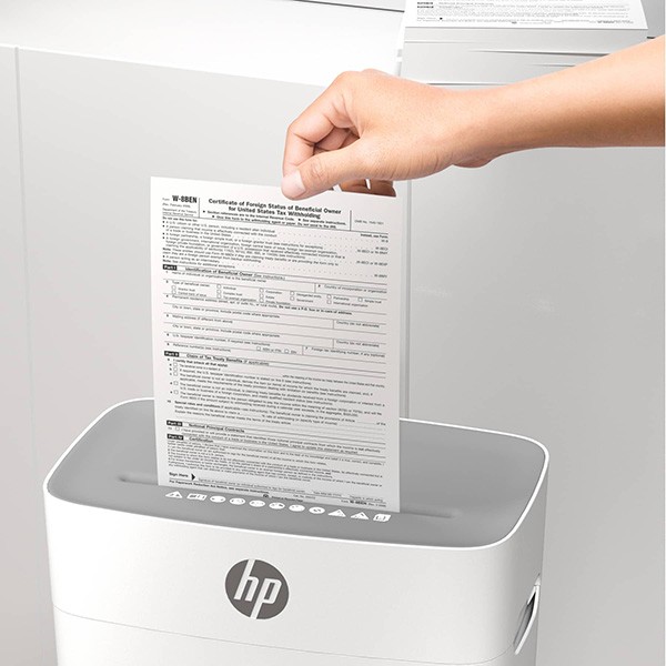 HP Niszczarka OneShred 8CC krosowym układem noży