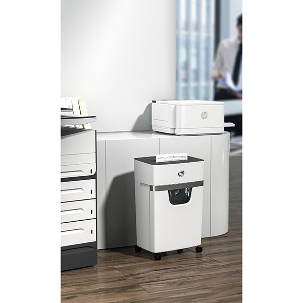 HP Niszczarka OneShred 15CC krosowym układem noży