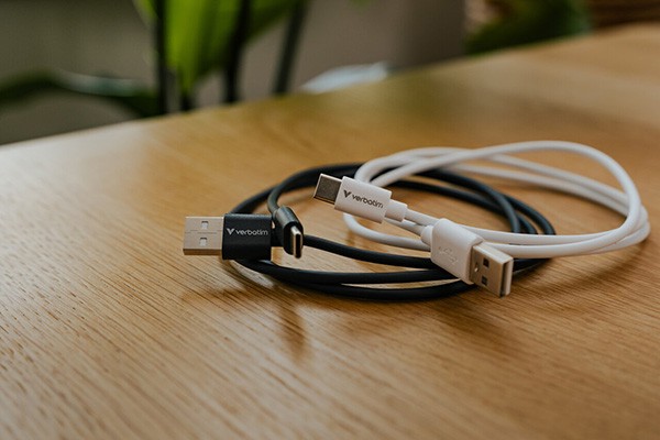 Verbatim USB kabel USB A M - USB C (M), 18W, 1m, czarno-biały, box, 32393