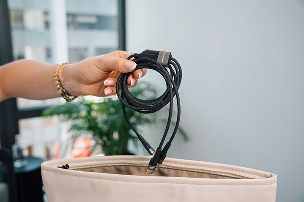 Verbatim kabel USB-C USB-C to Dual USB-C - 100W, 1,5m, czarny, box, 30279