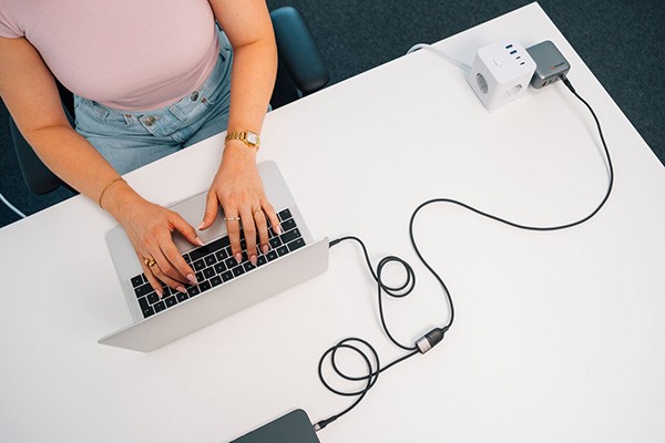 Verbatim kabel USB-C USB-C to Dual USB-C - 100W, 1,5m, czarny, box, 30279